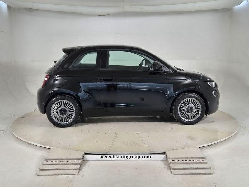 FIAT 500 IV 2020 500e 42 kWh La Prima