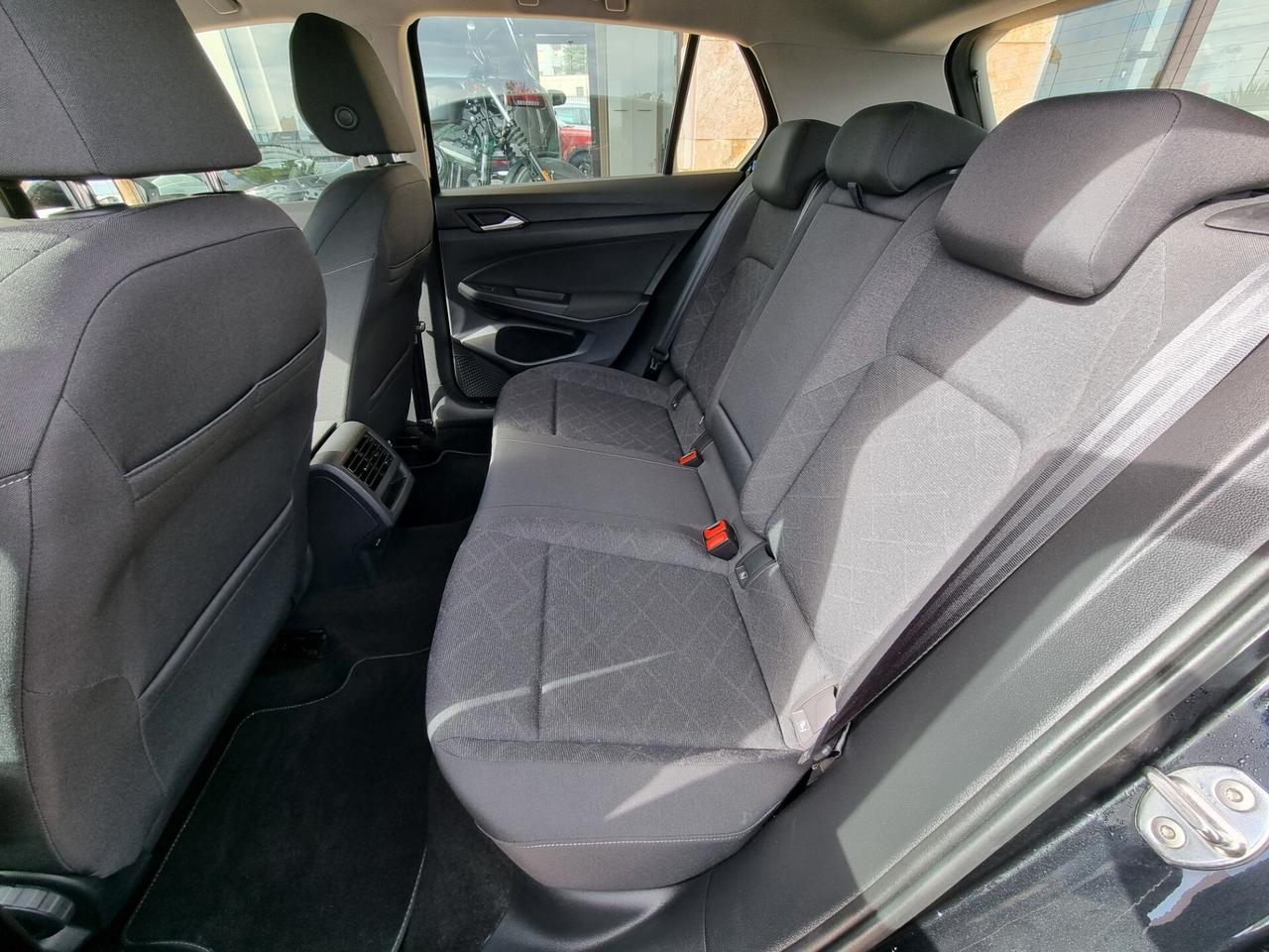 Volkswagen Golf 1.0 eTSI EVO DSG Life