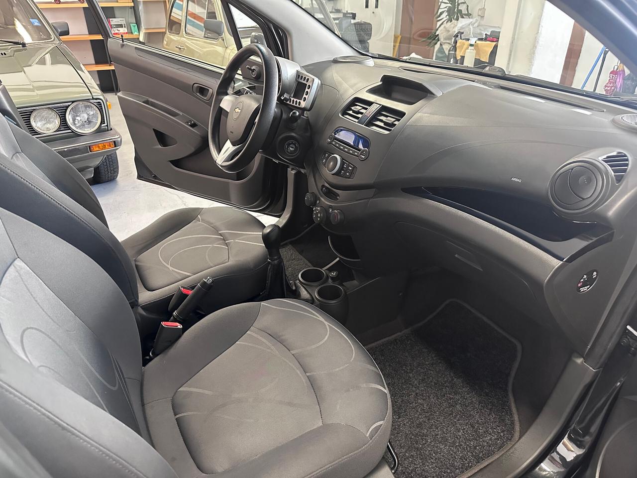 Chevrolet Spark 1.0 LS . Autonavigli