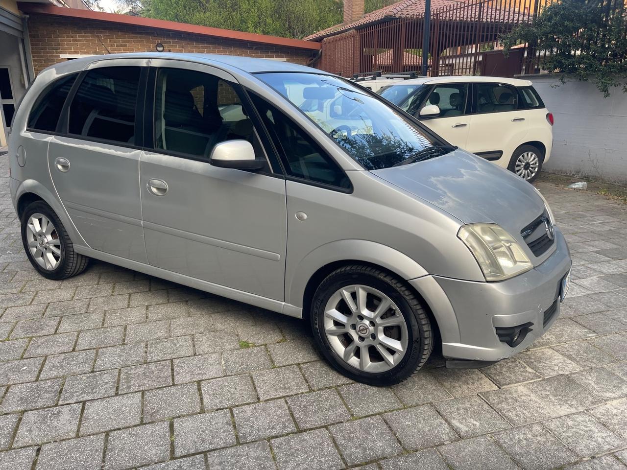 Opel Meriva 1.7 CDTI 101CV Cosmo