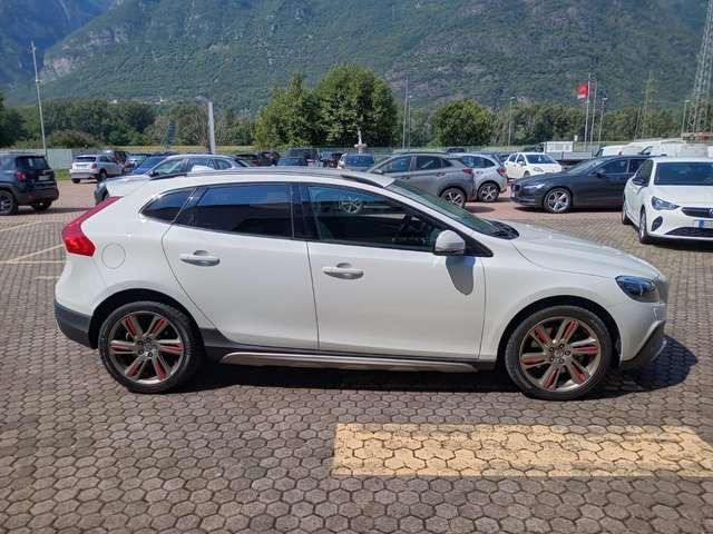 Volvo V40 Cross Country V40 Cross Country 2.0 d4 Momentum 177cv geartronic