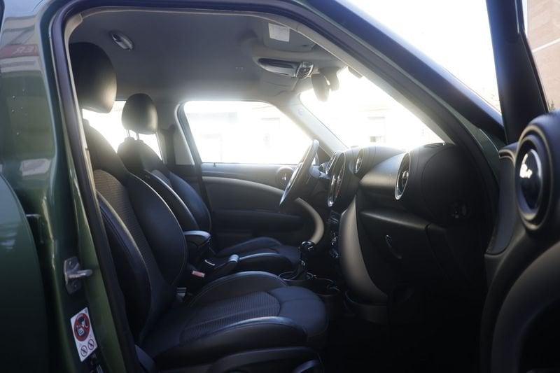 MINI Countryman Mini Cooper Mini Countryman 2.0 Cooper D Business auto Unicoproprietario