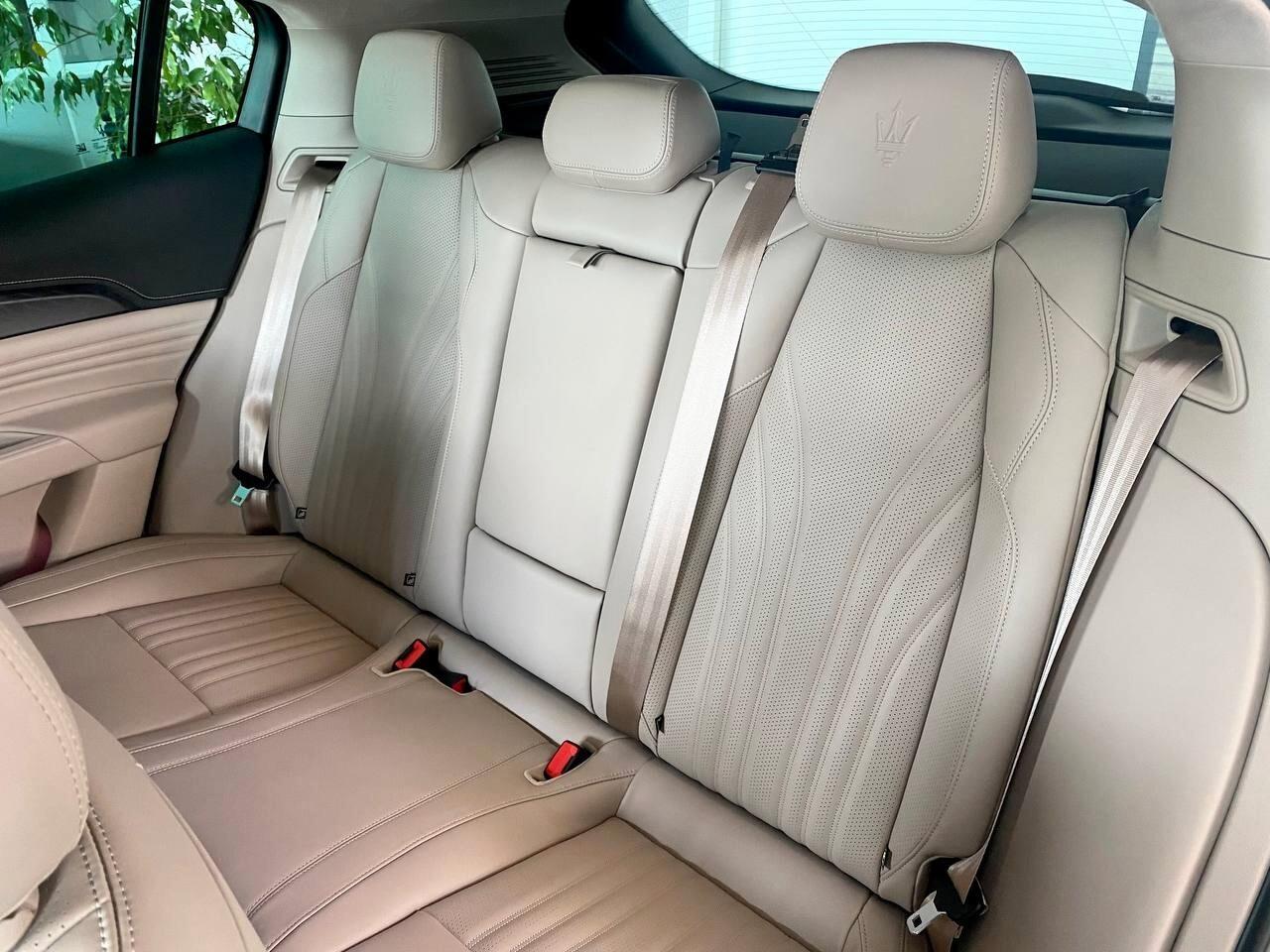Maserati Grecale MHEV 300 CV AWD GT
