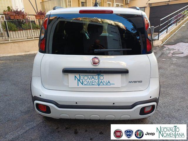 FIAT Panda Pandina Cross 1.0 FireFly Hybrid 5°P KM0