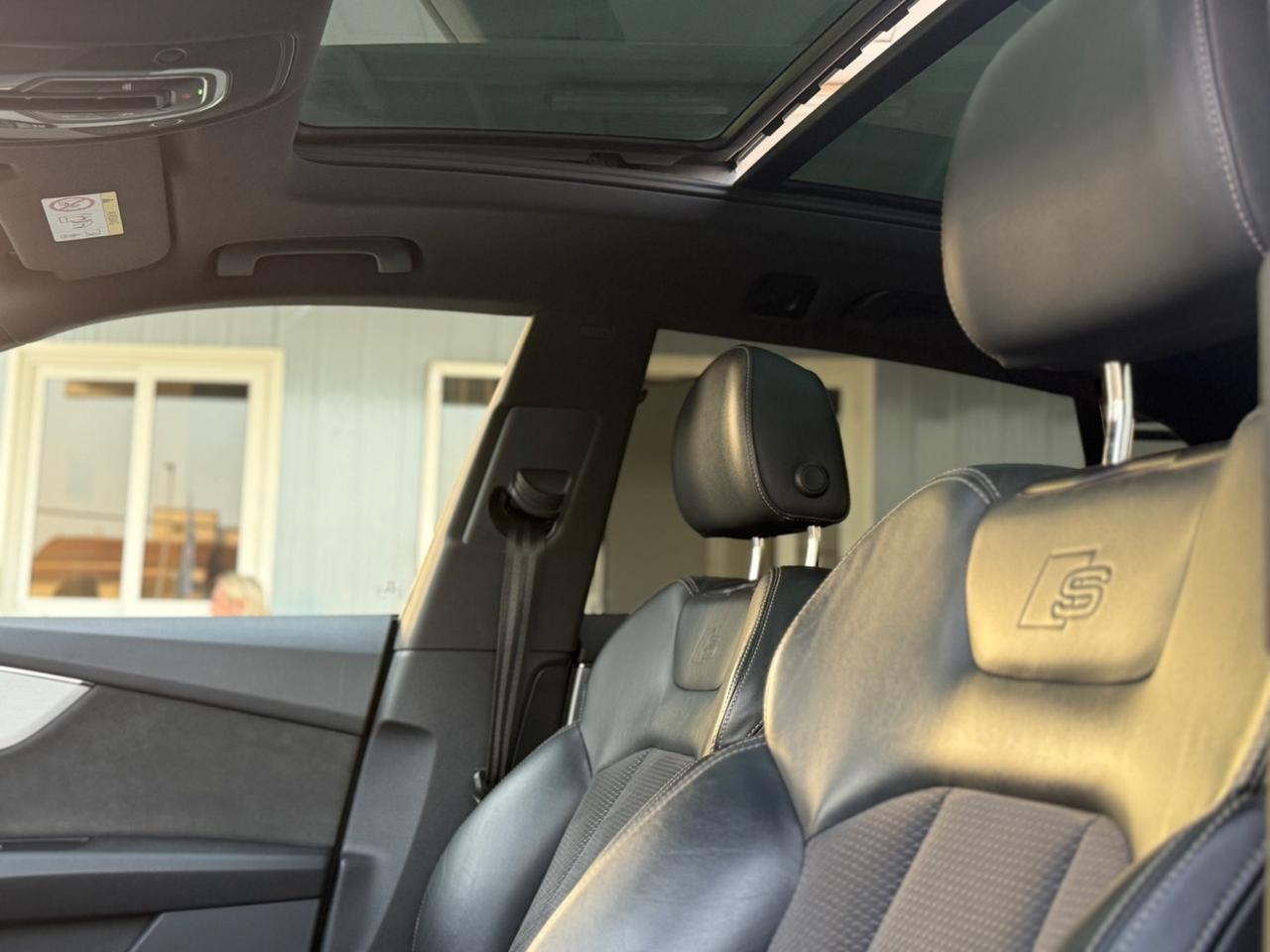 Audi Q8 45 Sline 231 CV NO SUPERBOLLO NUOVA