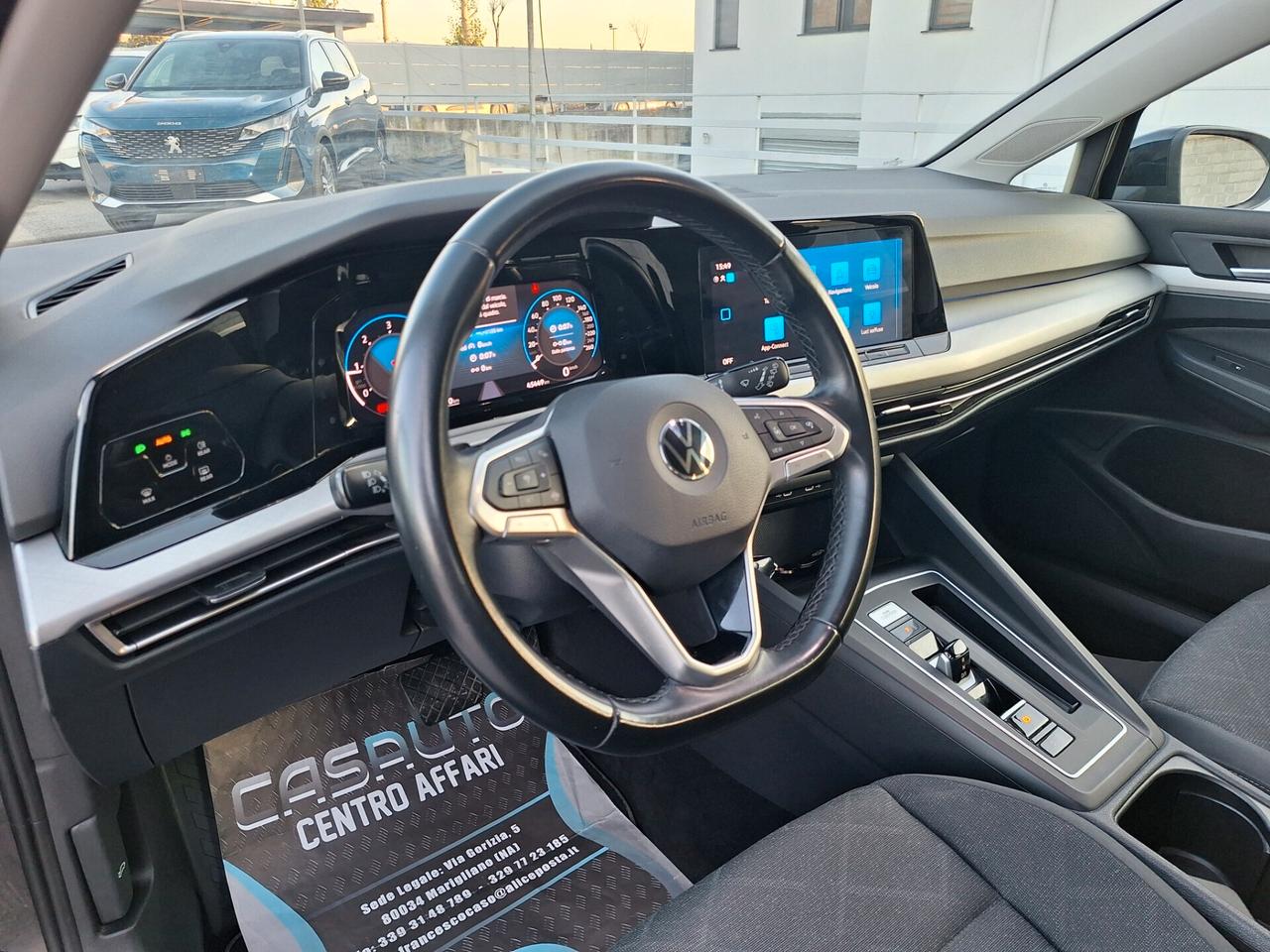 Volkswagen Golf LIFE TDI 115cv DSG NAV+RETROCAM. - 2022