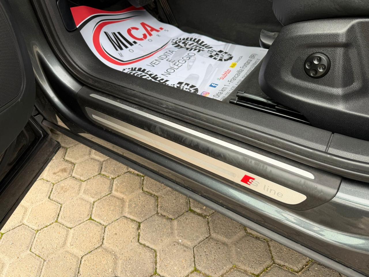 Audi Q3 2.0 TDI 120 CV S tronic Sport S-LINE