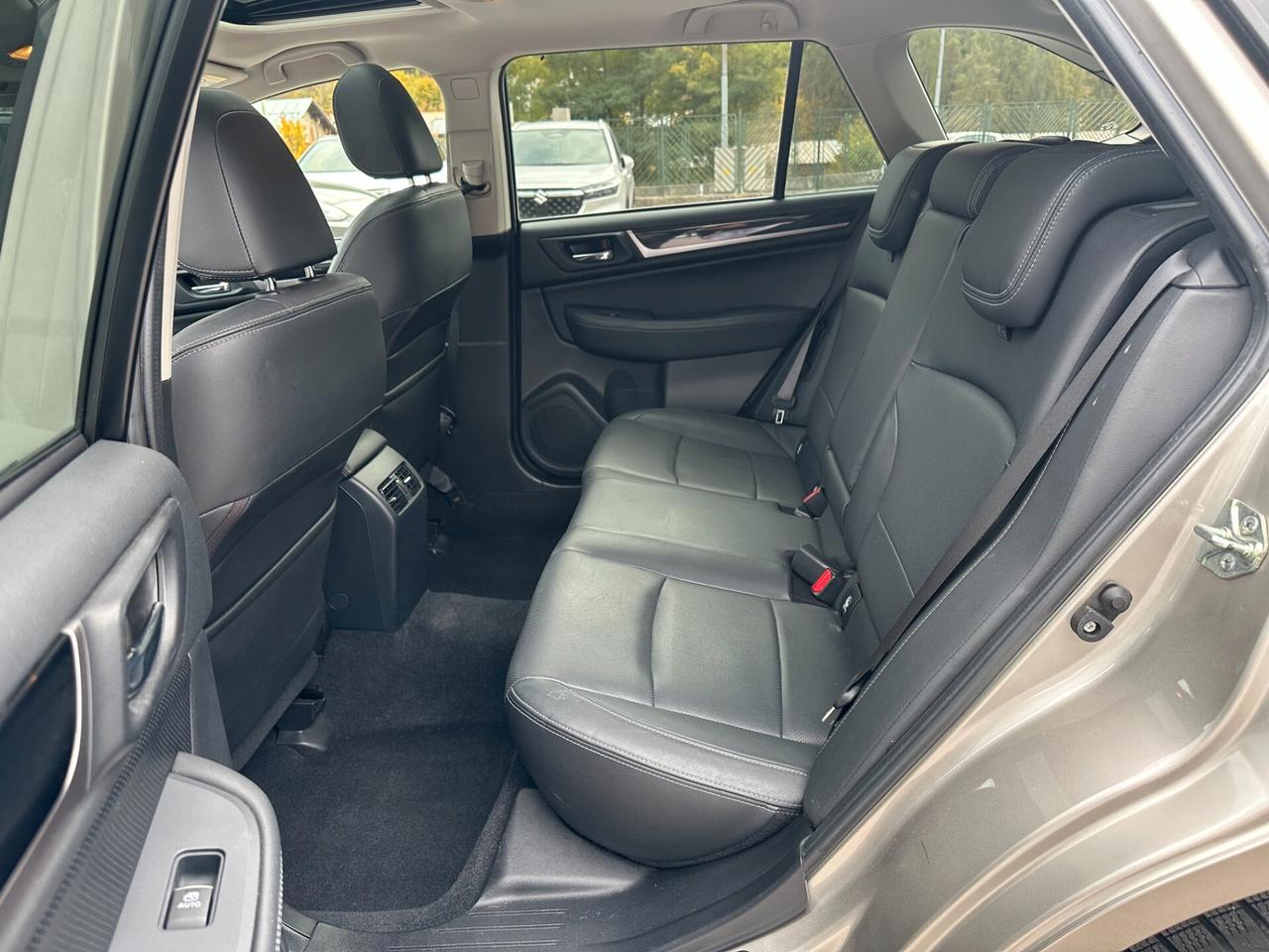 Subaru OUTBACK 2.0d Lineartronic Unlimited