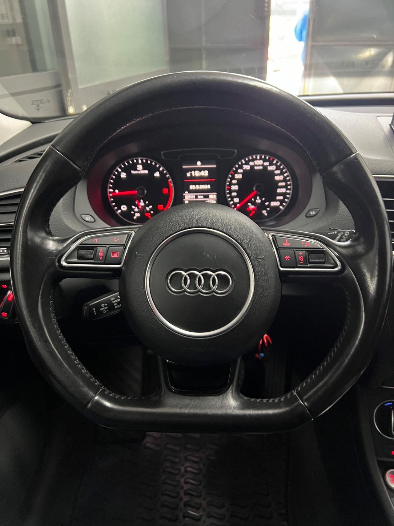 Audi Q3 2.0 TDI 184 CV quattro S tronic Sport