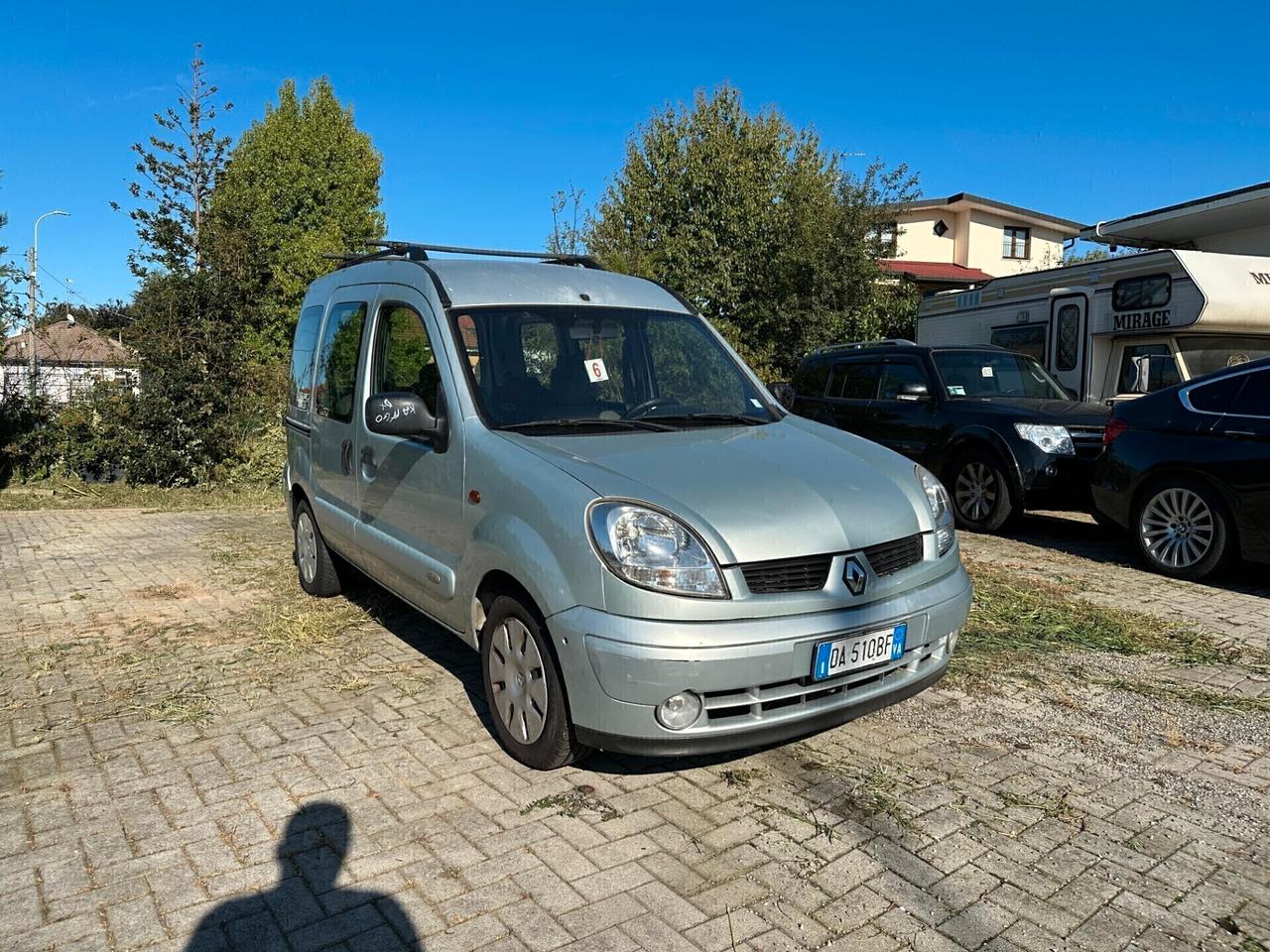 Renault Kangoo 1.2 16V 5p. Oasis