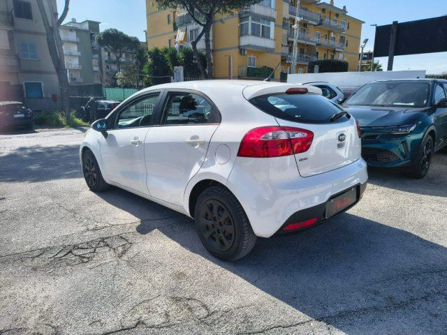 KIA Rio 1.2 CVVT 5p. Cool