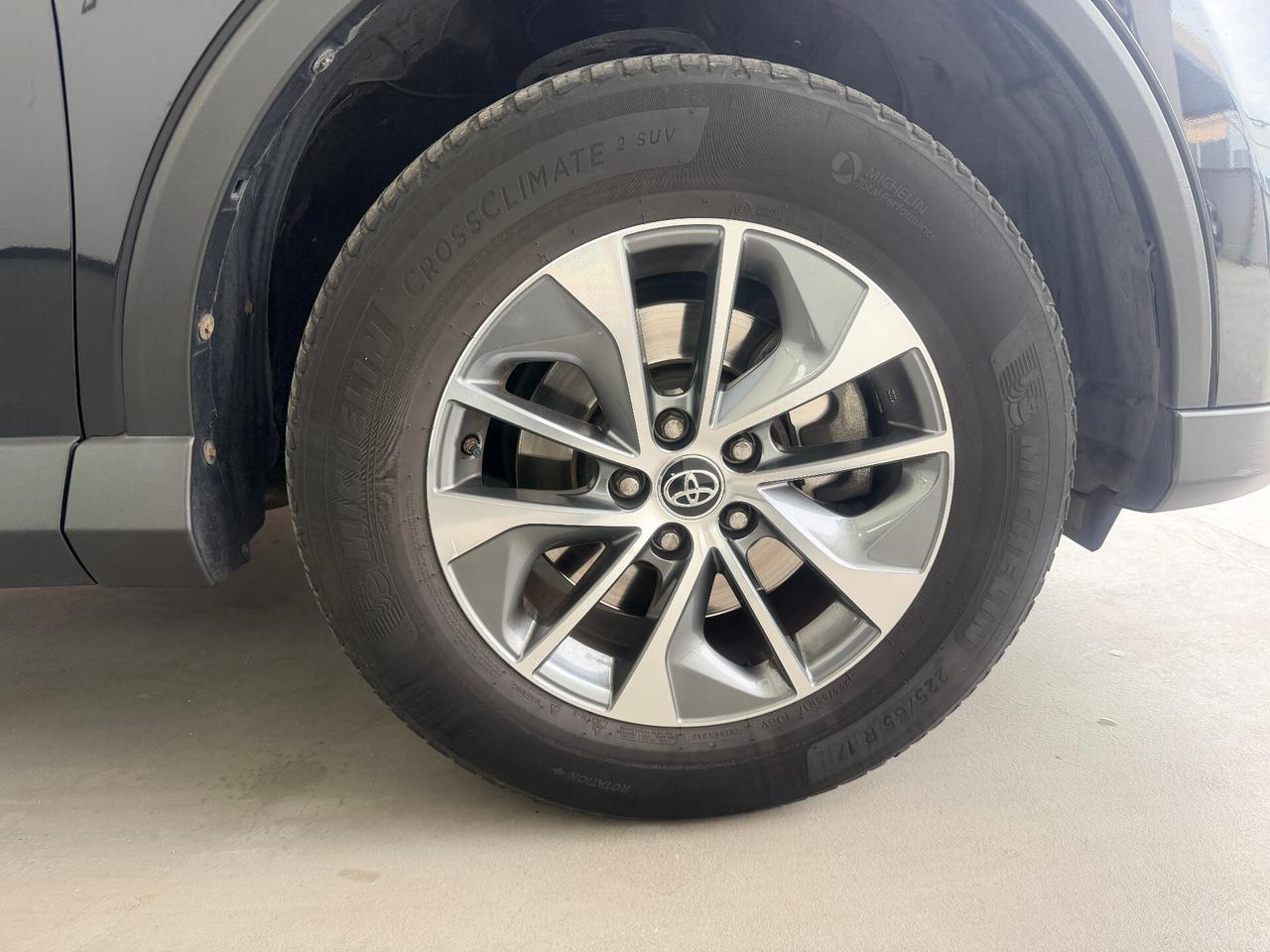 Toyota RAV 4 RAV4 2.5 Hybrid 2WD Active