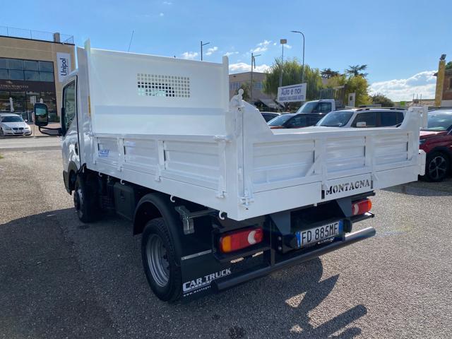 NISSAN Cabstar NT400 35.14 2.5 dci Ribaltabile Trilaterale