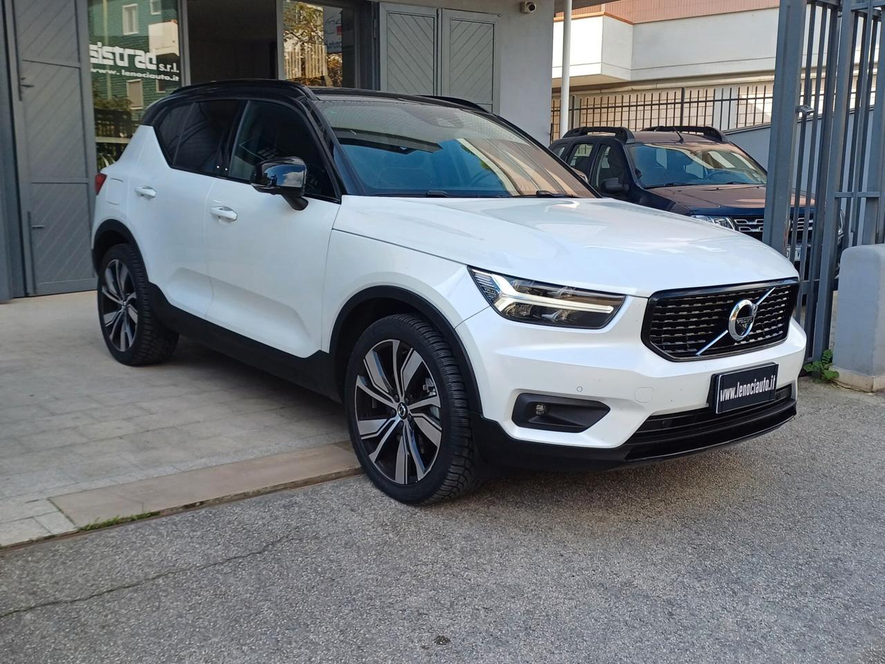 Volvo XC40 T5 Recharge Plug-in Hybrid R-design