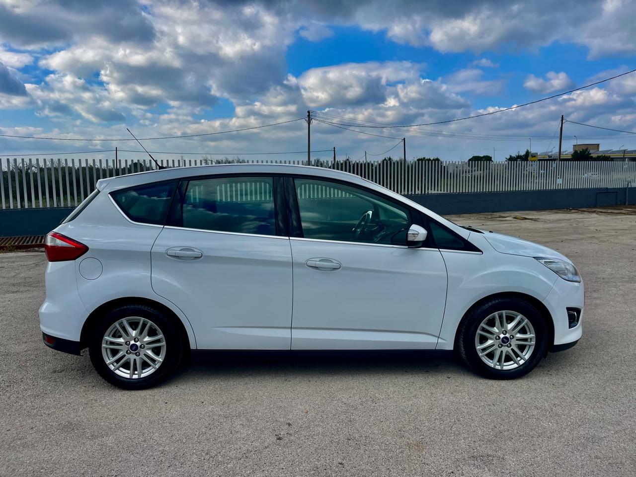 FORD C-MAX 1.6 TDCI TITANIUM FULL MY15 108000KM