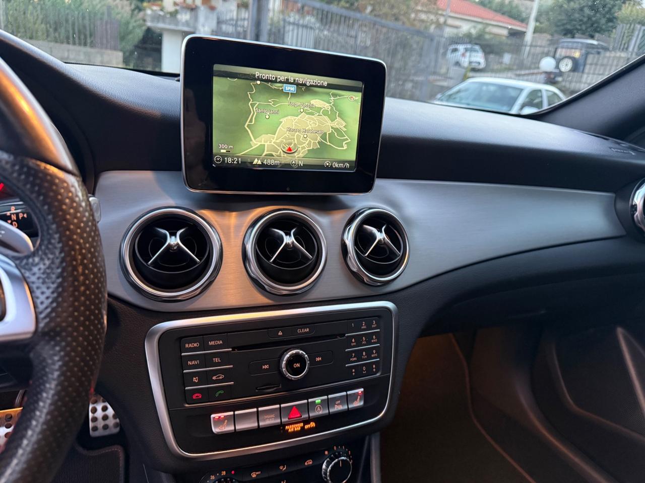Mercedes GLA 220D Automatic Premium Amg Tetto