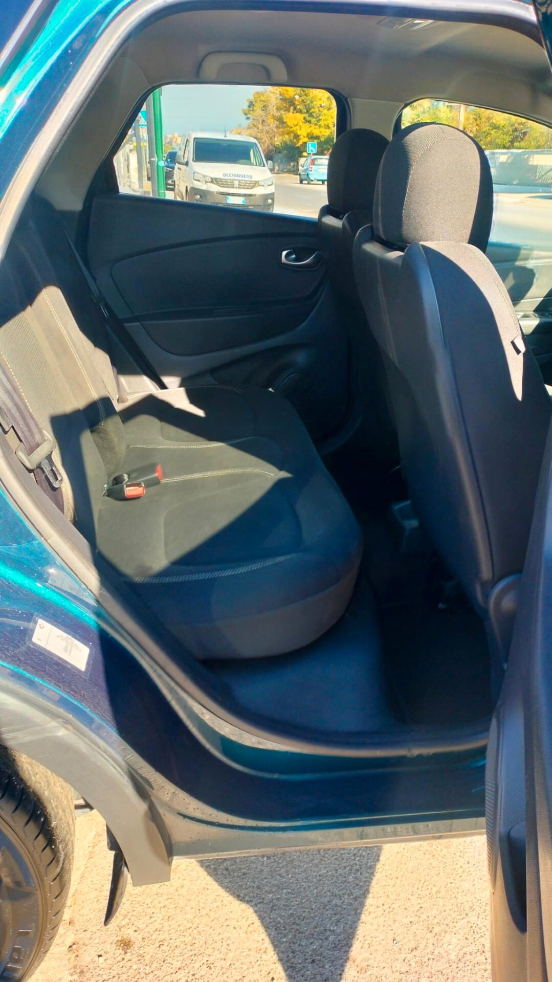 Renault Captur dCi 8V 90 CV EDC Sport Edition2
