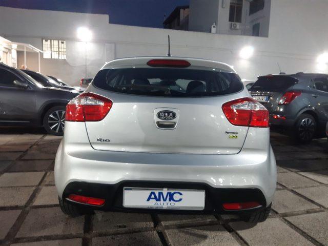 KIA Rio 1.1 CRDi WGT 5p. EX