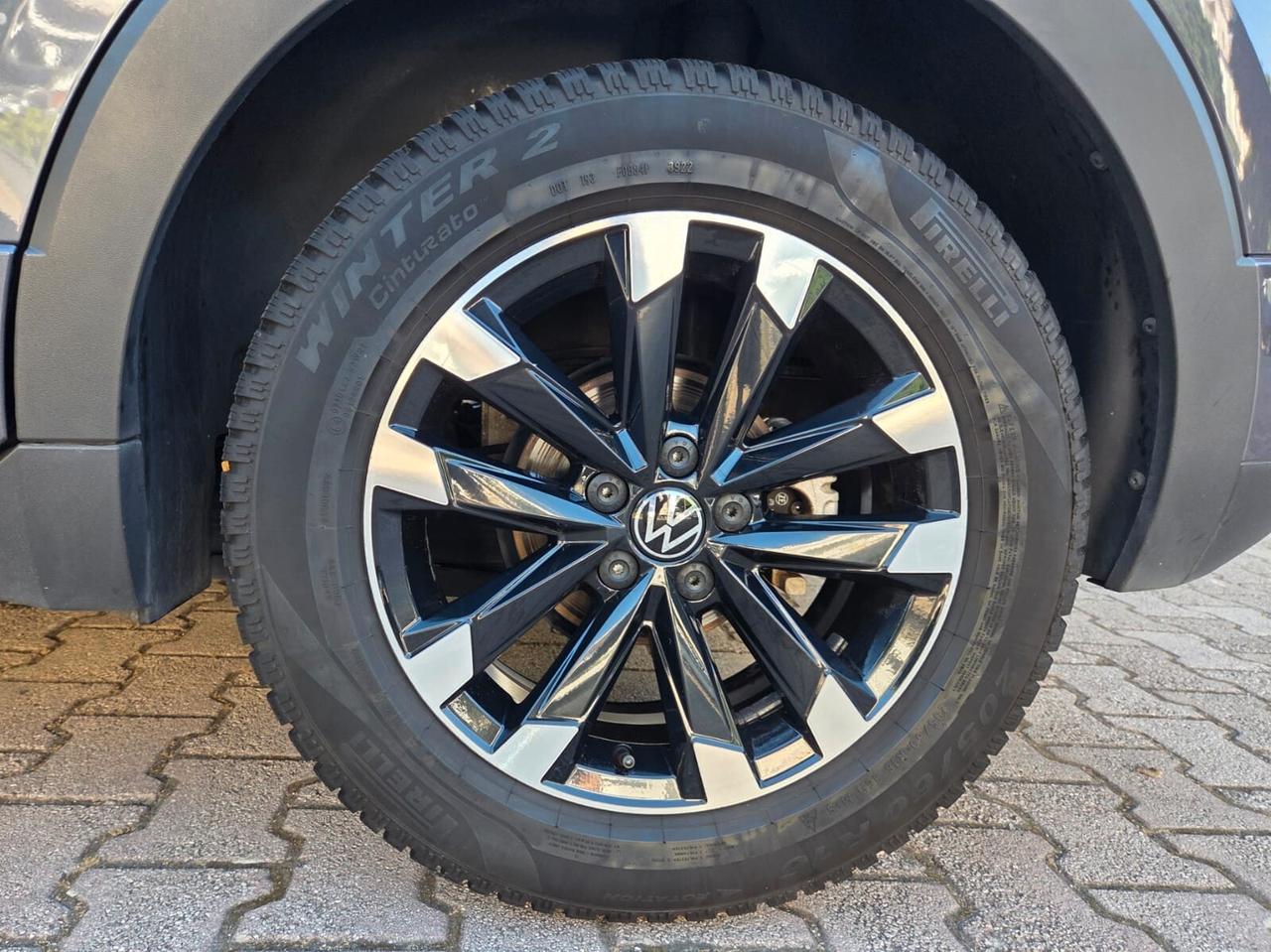 Volkswagen T-Cross 1.0 TSI 110 CV Sport