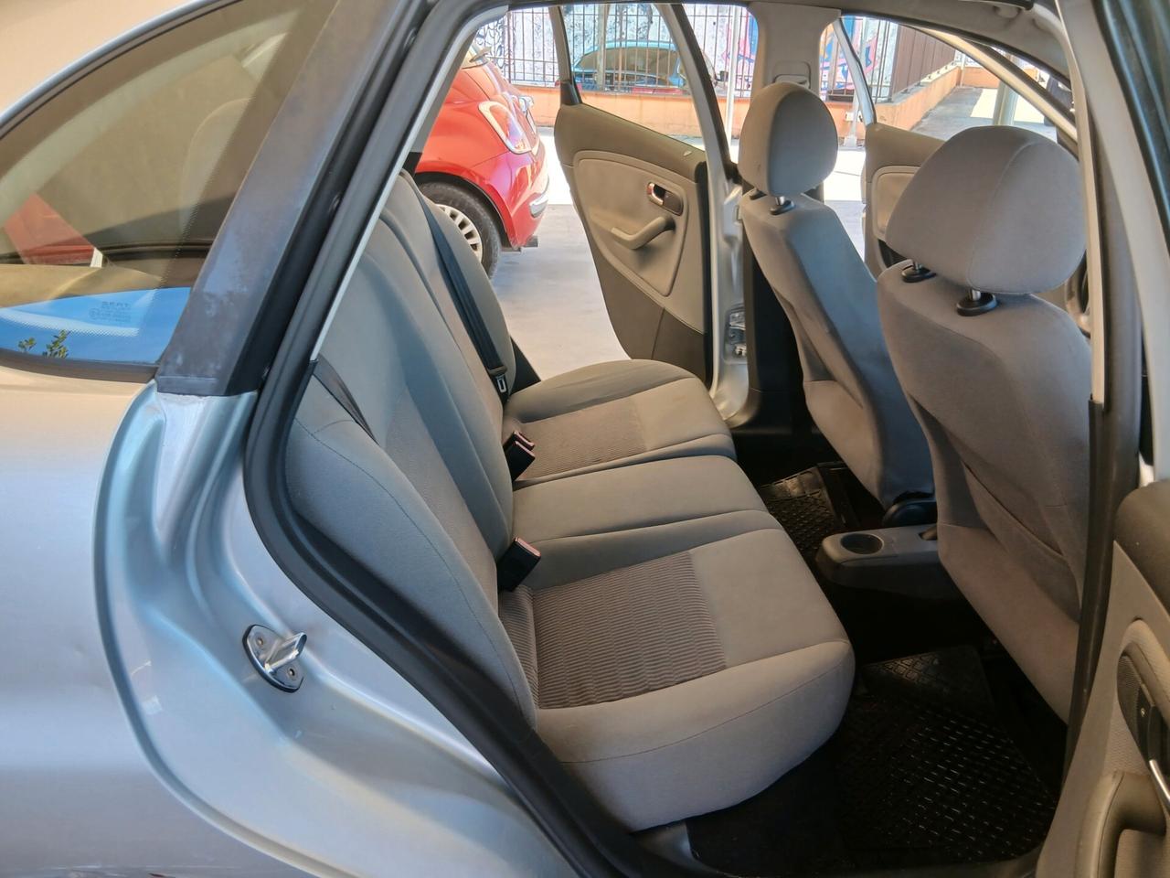 Seat Ibiza 1.4 TDI 5 porte full 04