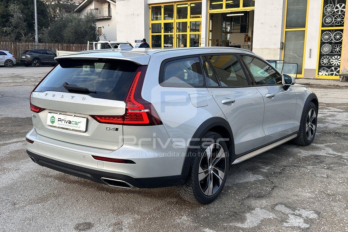 VOLVO V60 Cross Country D4 AWD Geartronic Business Plus