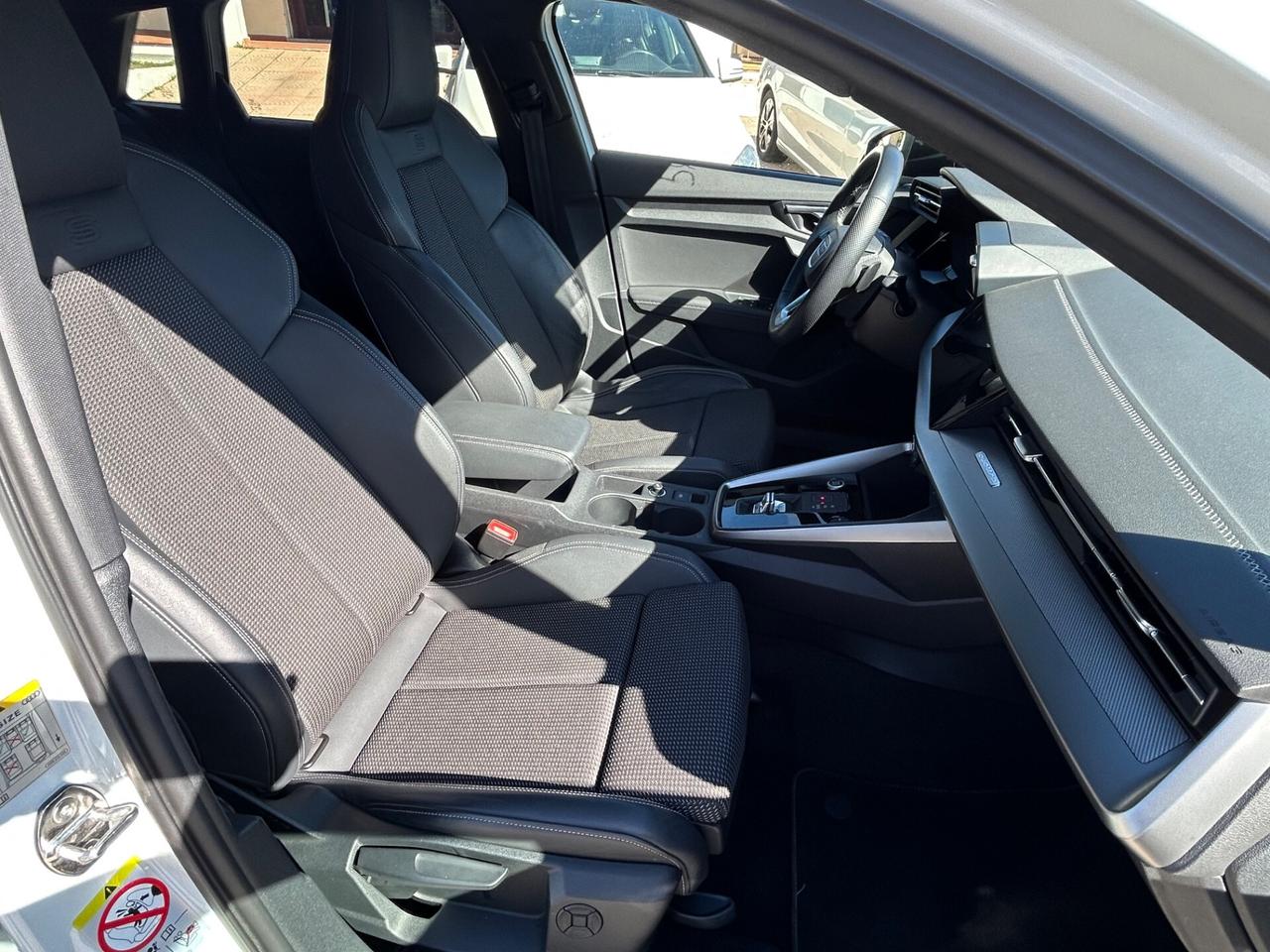 Audi A3 SPB 40 TDI quattro S tronic Business Advanced