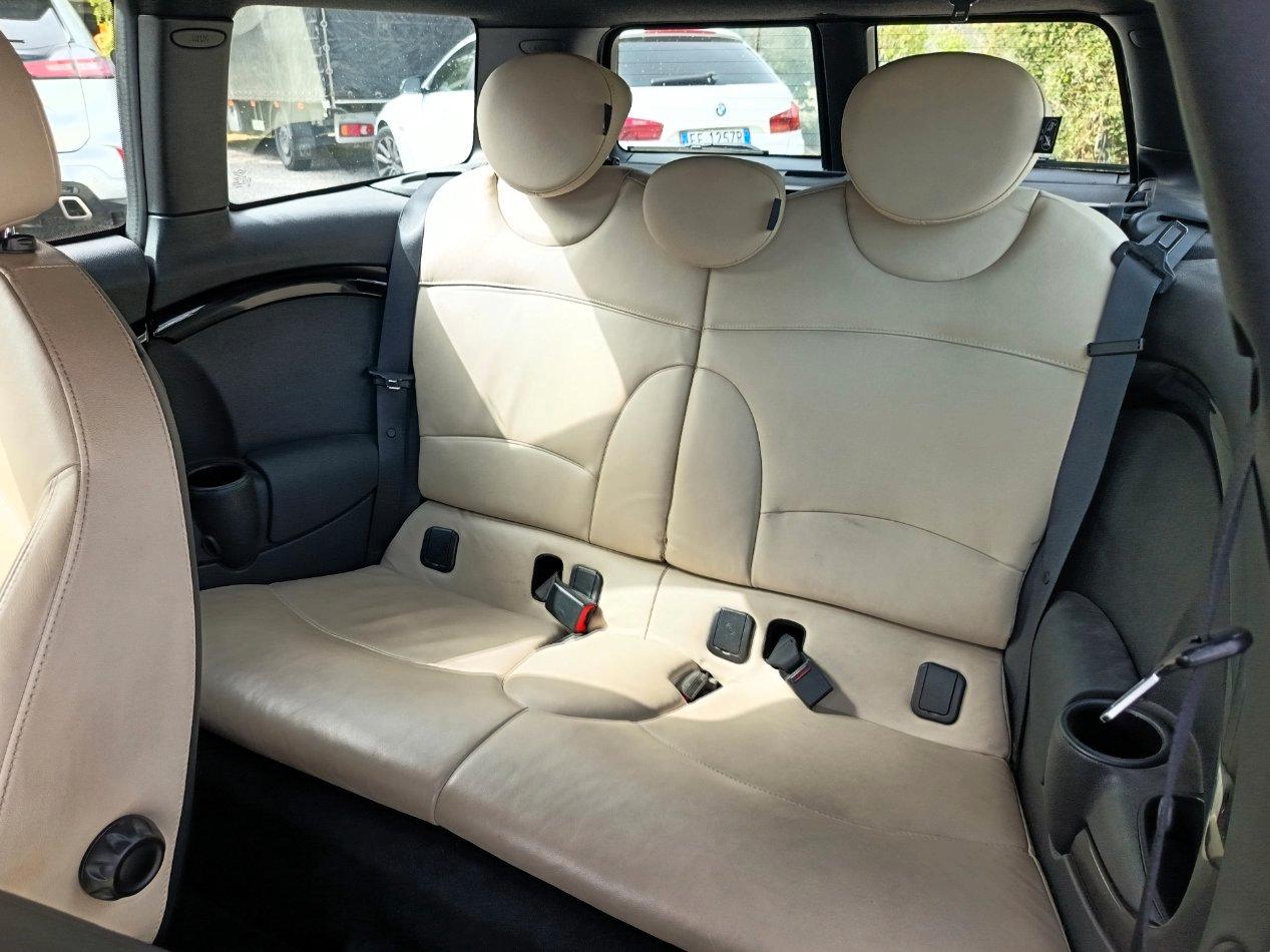 Mini 2.0 Clubman Cooper SD