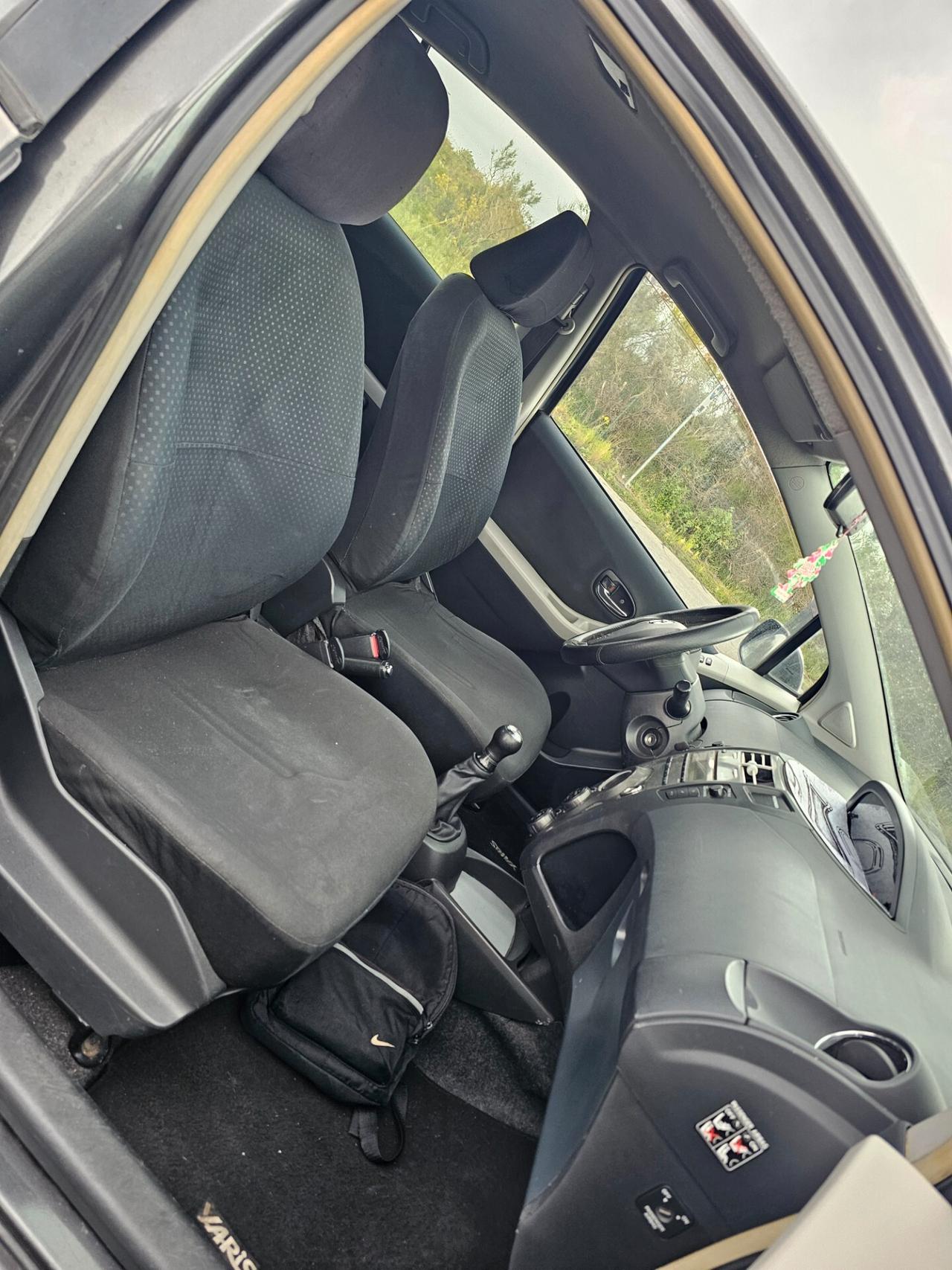 Toyota Yaris 1.0 cc 69cv 5 porte