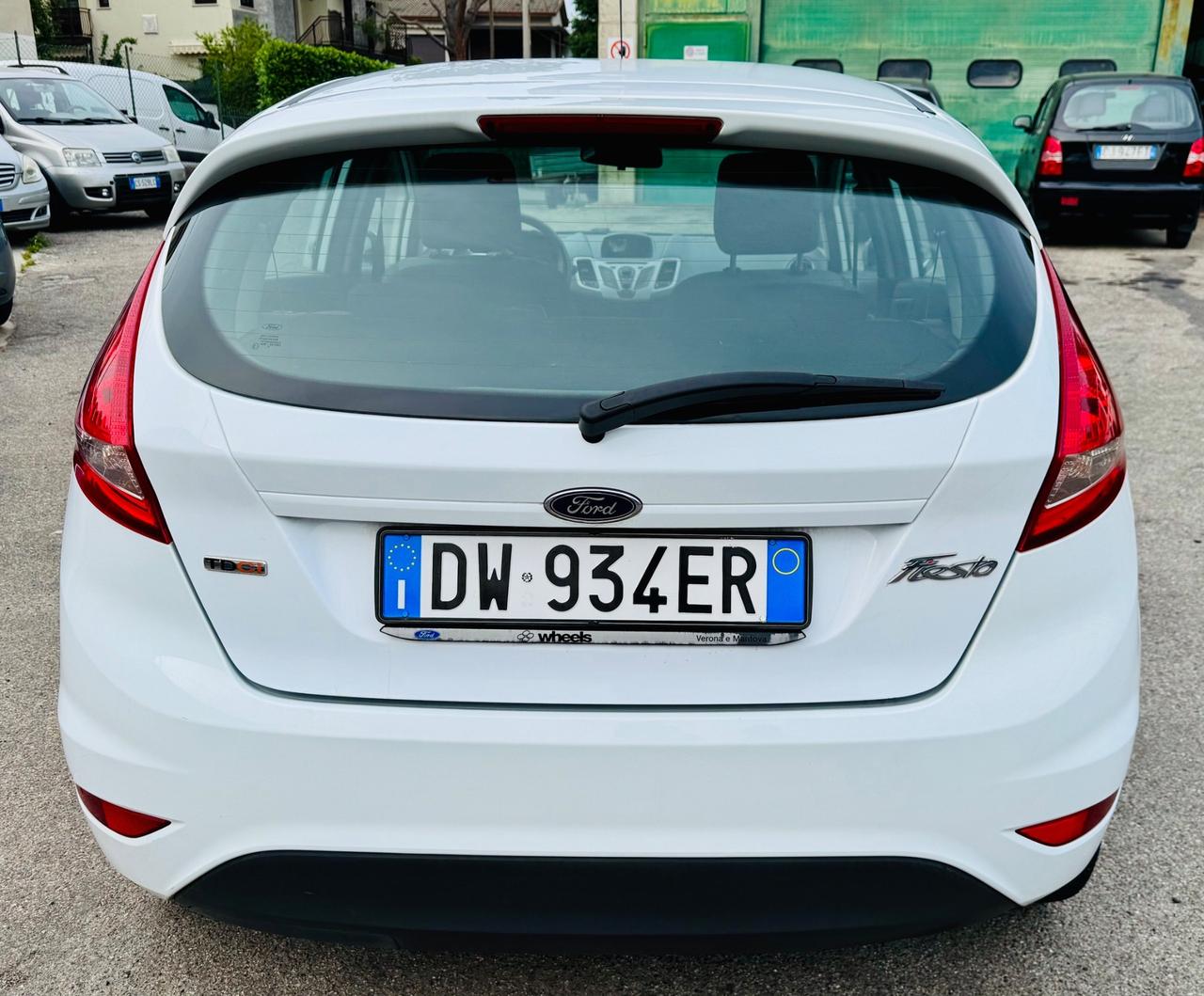 Ford Fiesta 1.4 TDCi 68CV 5 porte Titanium