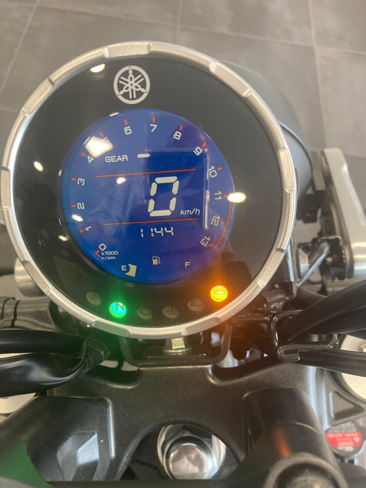 MOTO NUOVA