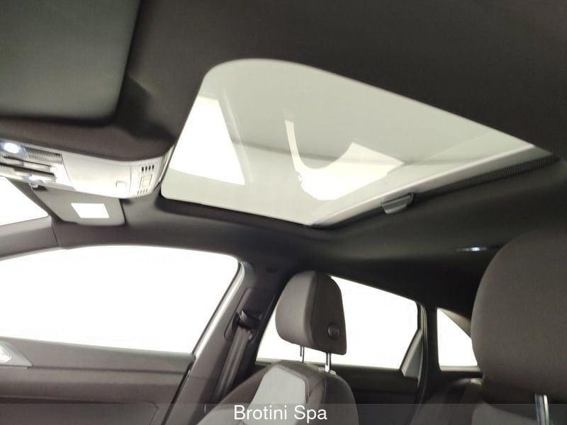 Volkswagen Taigo 1.0 TSI 85kW R-Line DSG