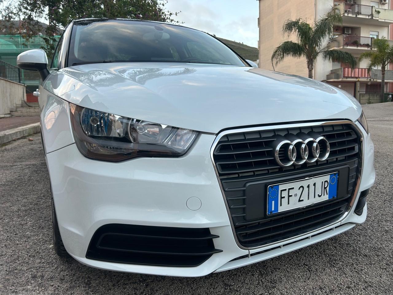 Audi A1 SPB 1.6 TDI Ambition km certificati