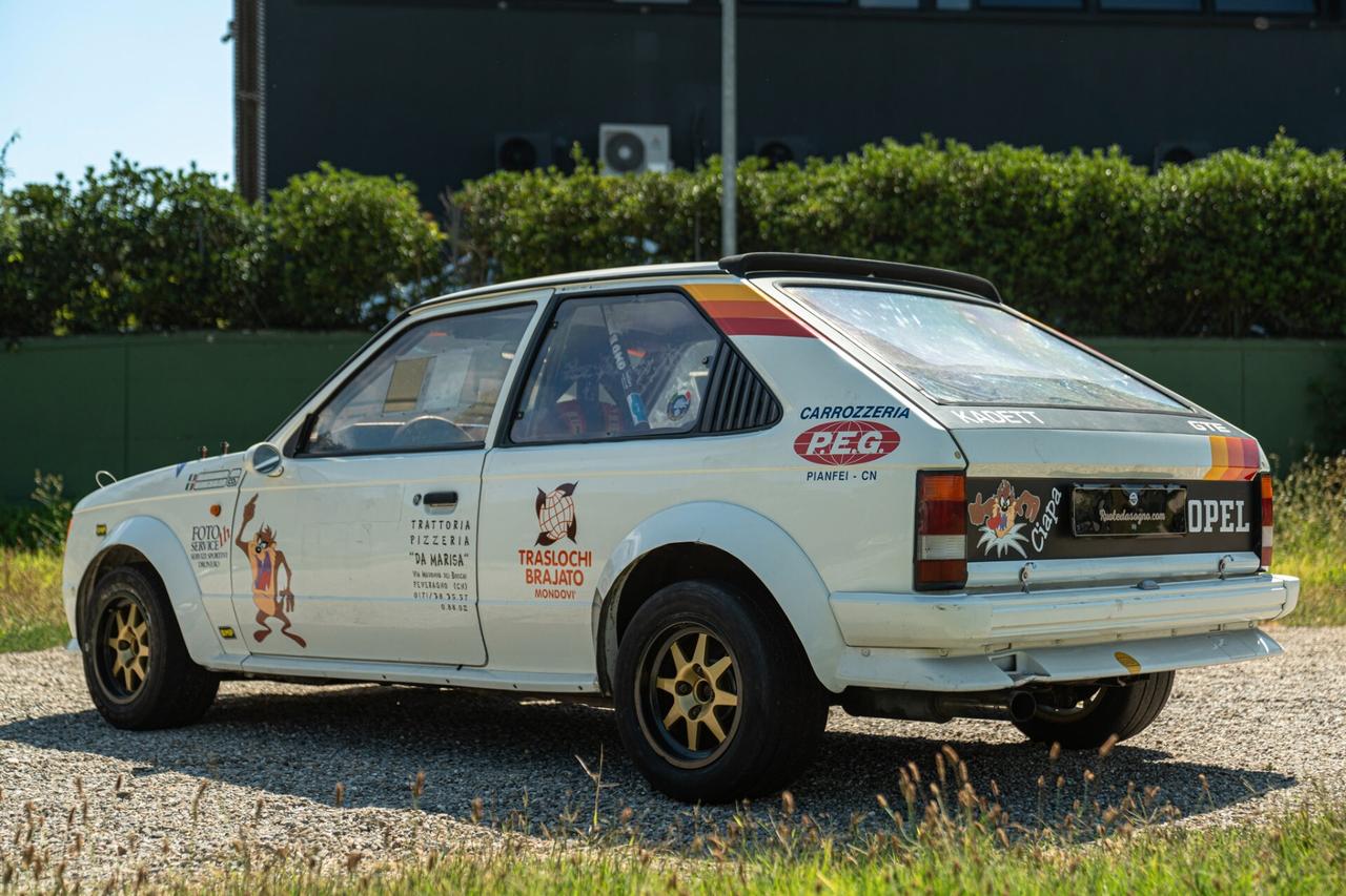 Opel Kadett GT/E - OPL00006
