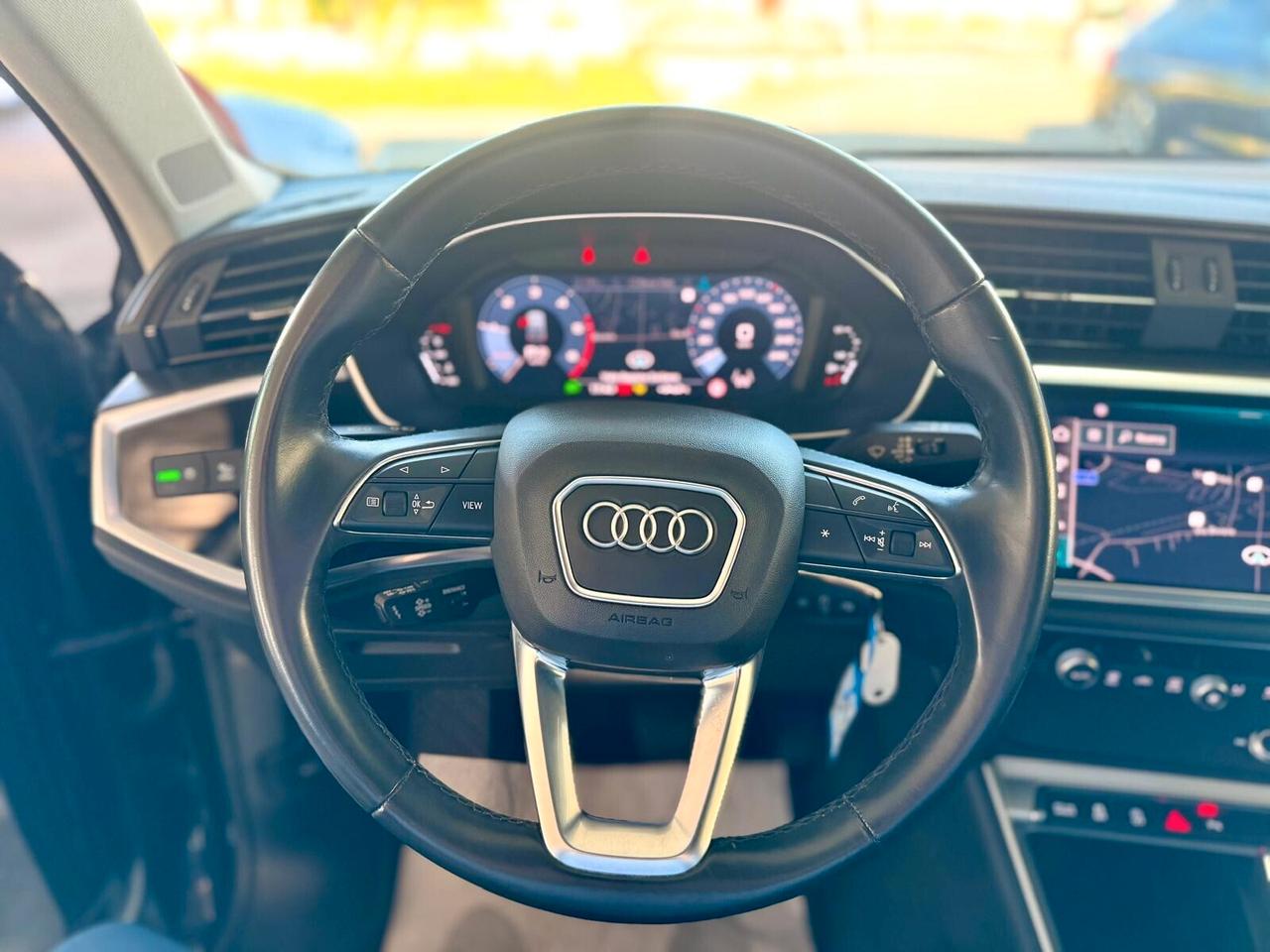 Audi Q3 35 TDI S tronic
