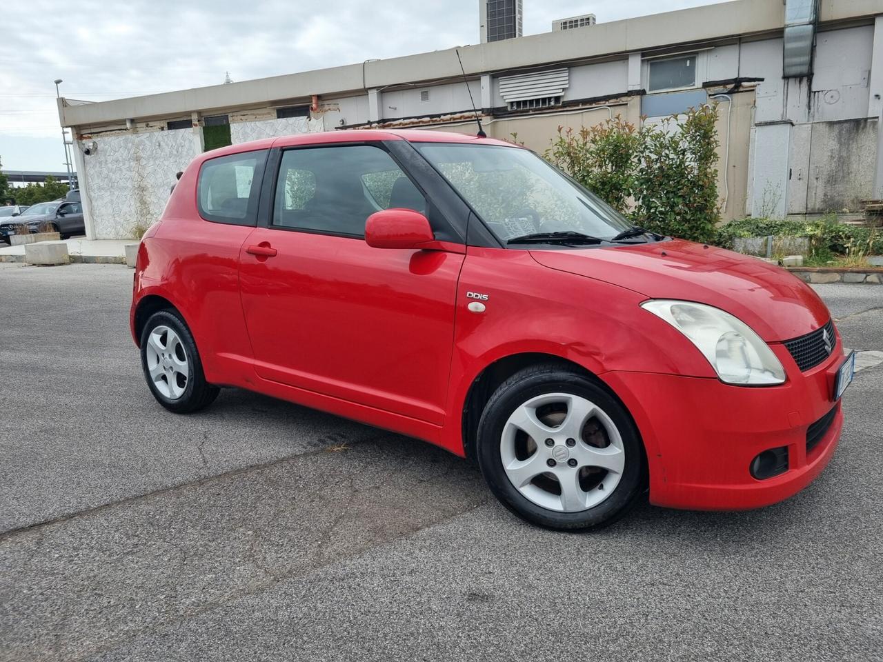 Suzuki Swift 1.3 DDiS 3p. GL
