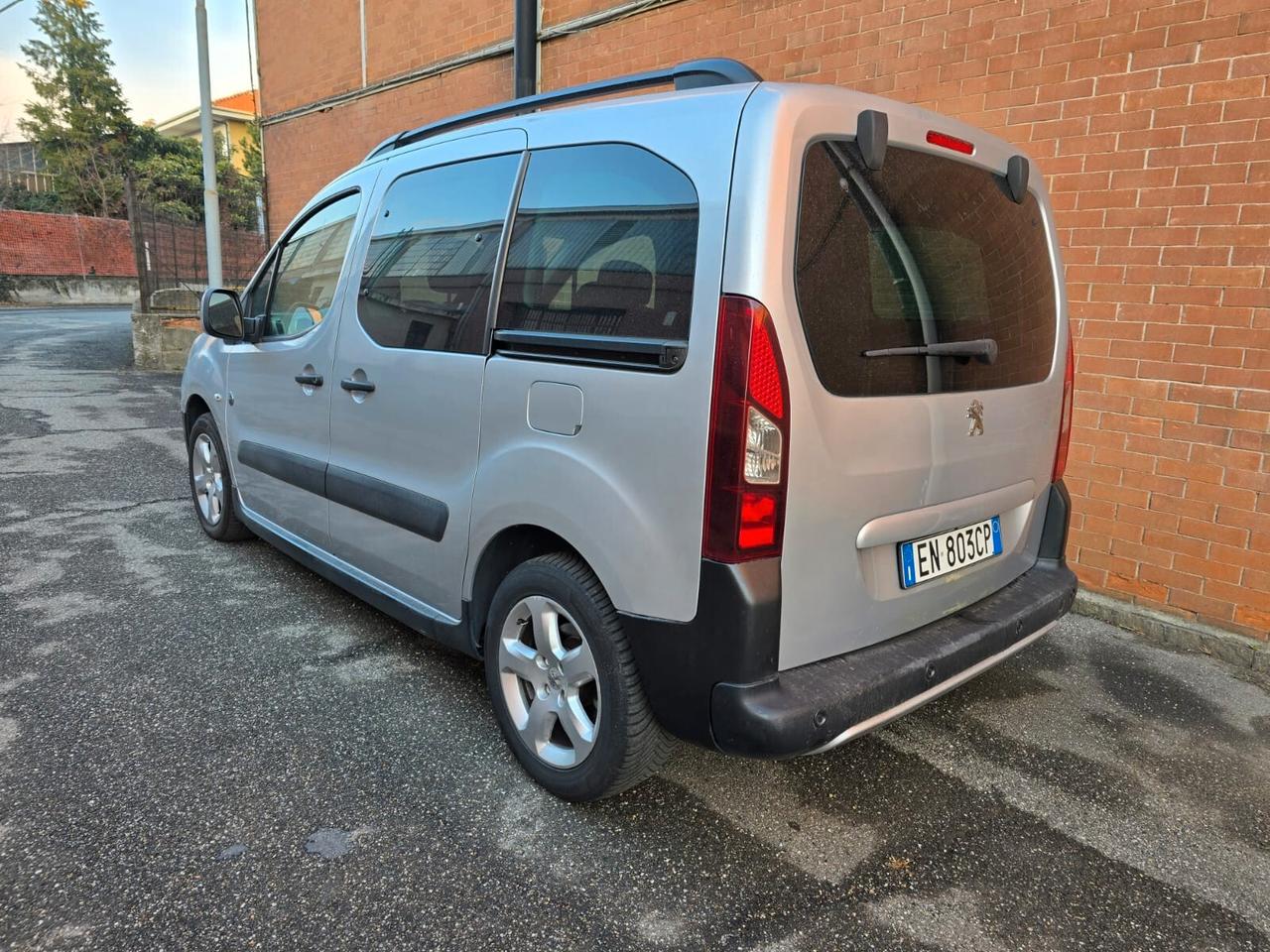 Peugeot Partner Tepee 1.6 HDi 115CV Outdoor