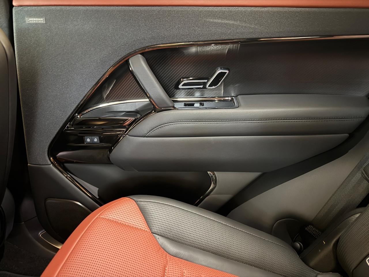 Land Rover Range Sport 4.4 V8 635 CV SV