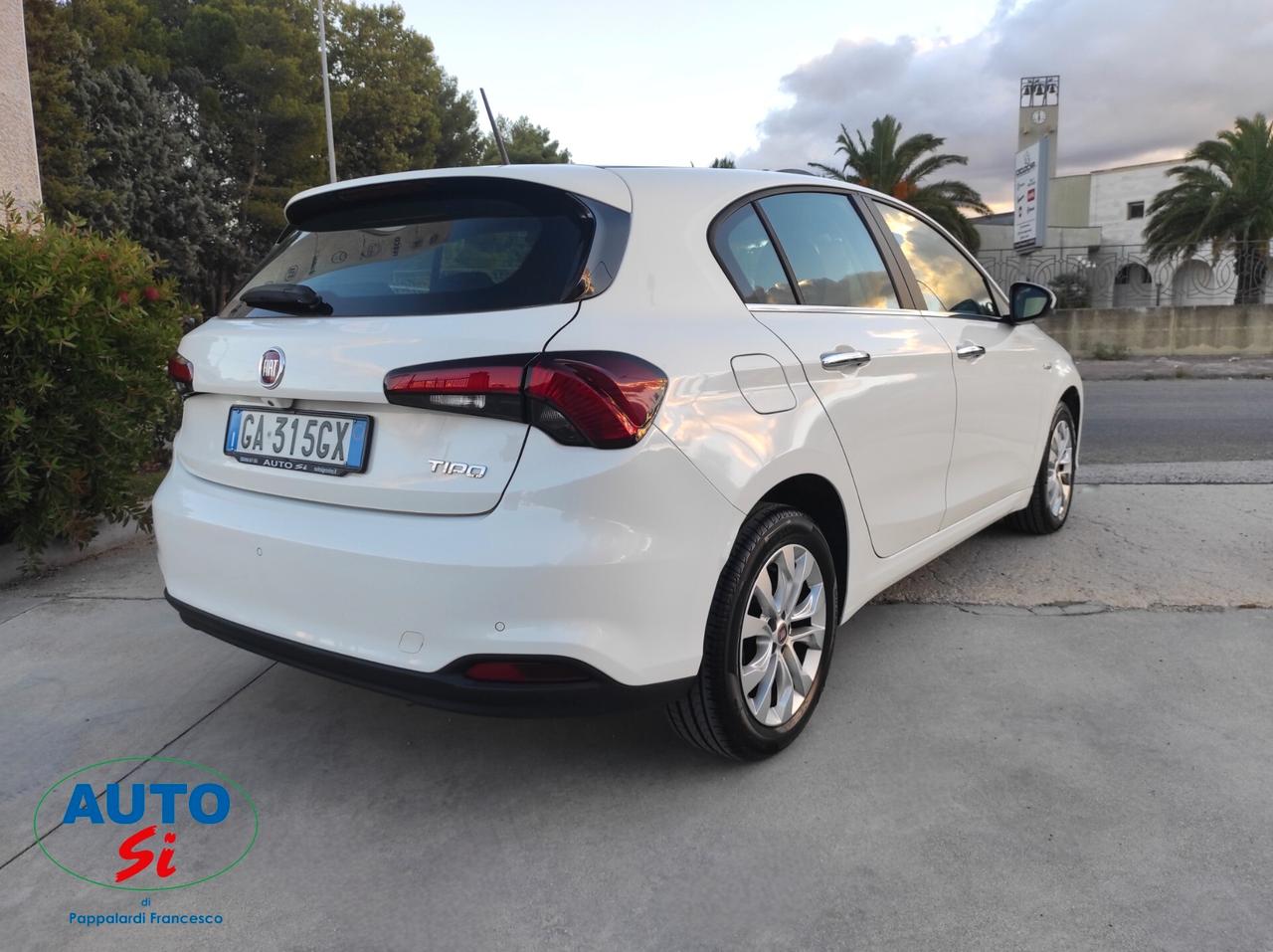 Fiat Tipo 1.6 Mjet - 120cv CAMBIO AUTOMATICO