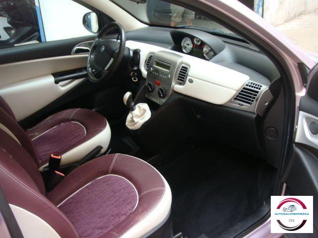 LANCIA - Ypsilon - 1.2 Elle