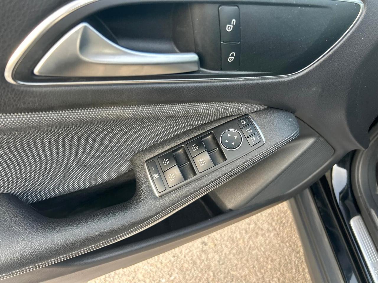 Mercedes GLA 180 d 2017