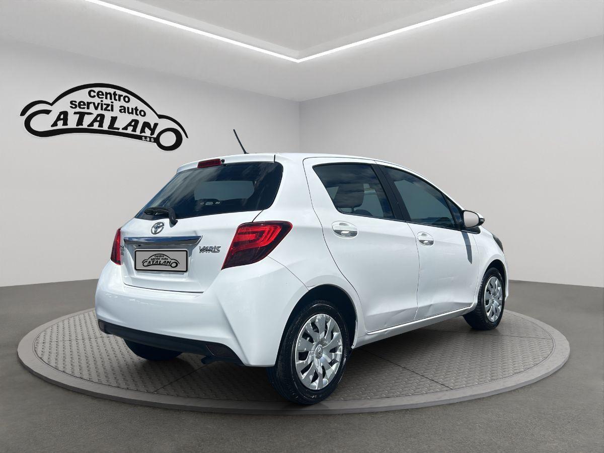 TOYOTA - Yaris - 1.0 5p. 69CV Lounge TELECAMERA