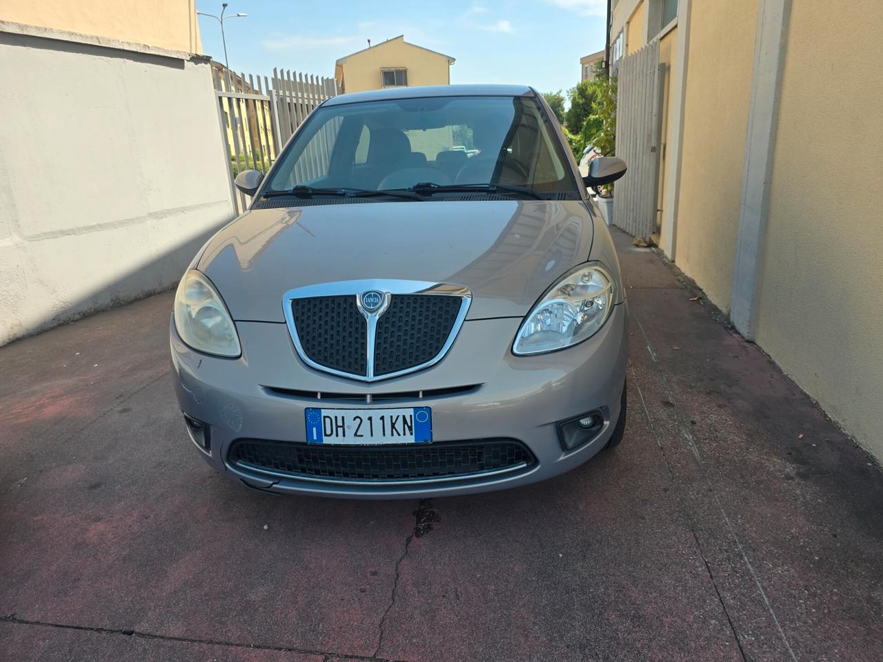 Lancia Ypsilon 1.2 Argento
