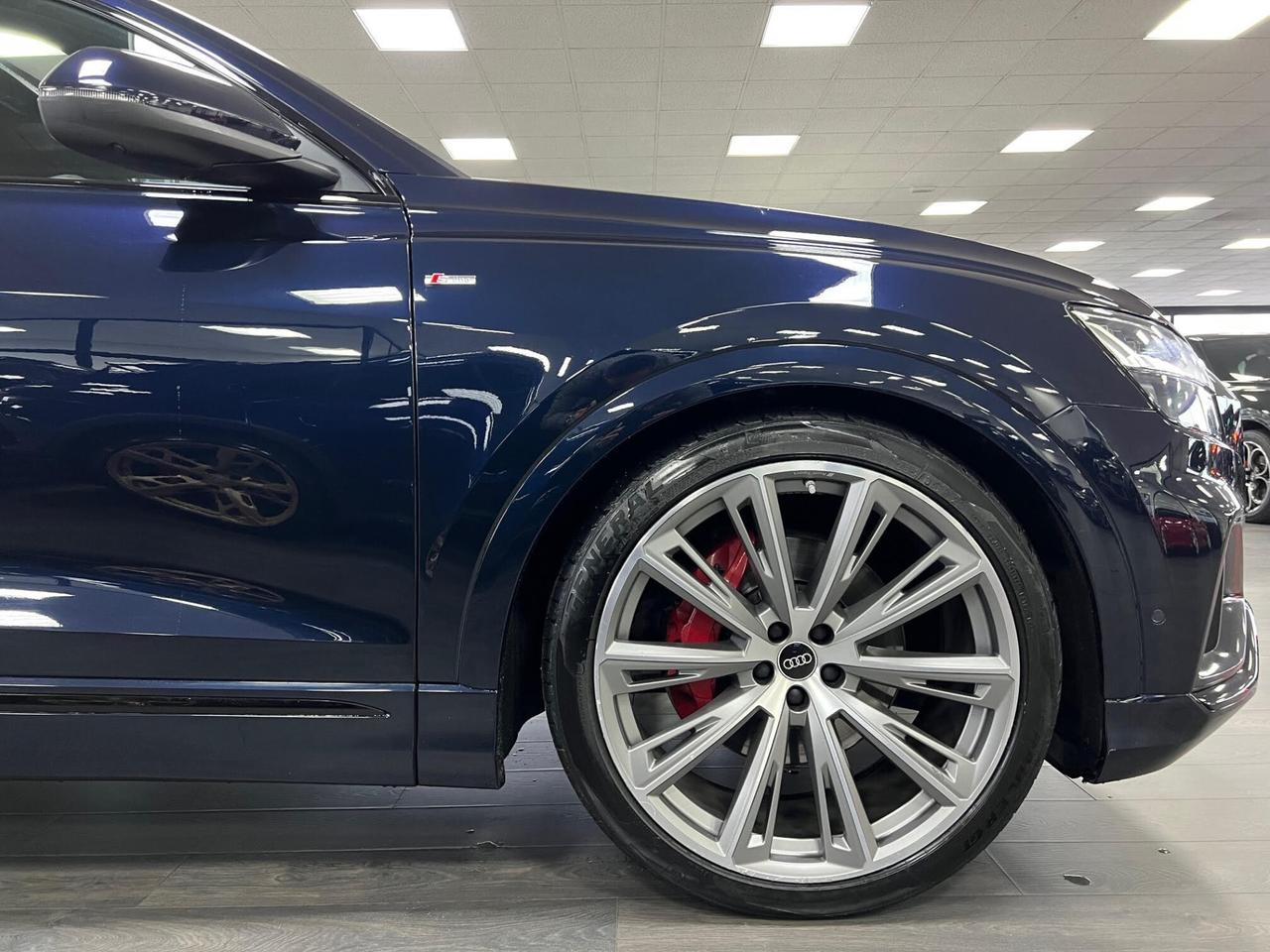 Audi Q8 55 3.0 tfsi mhev Sport quattro tiptronic