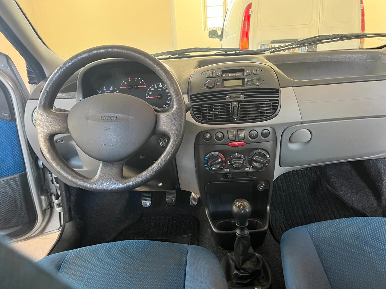 Fiat Punto 1.2i cat 5 porte