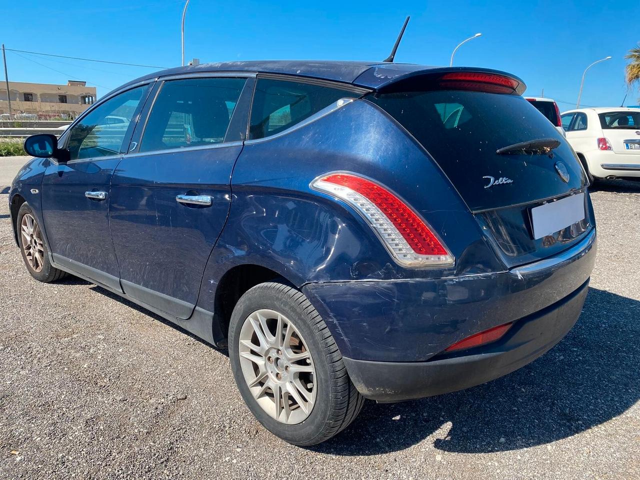 Lancia Delta 1.6 MJT DPF Platino (CARROZZERIA E MECCANICA DA RIVEDERE,AUTO MARCIANTE )