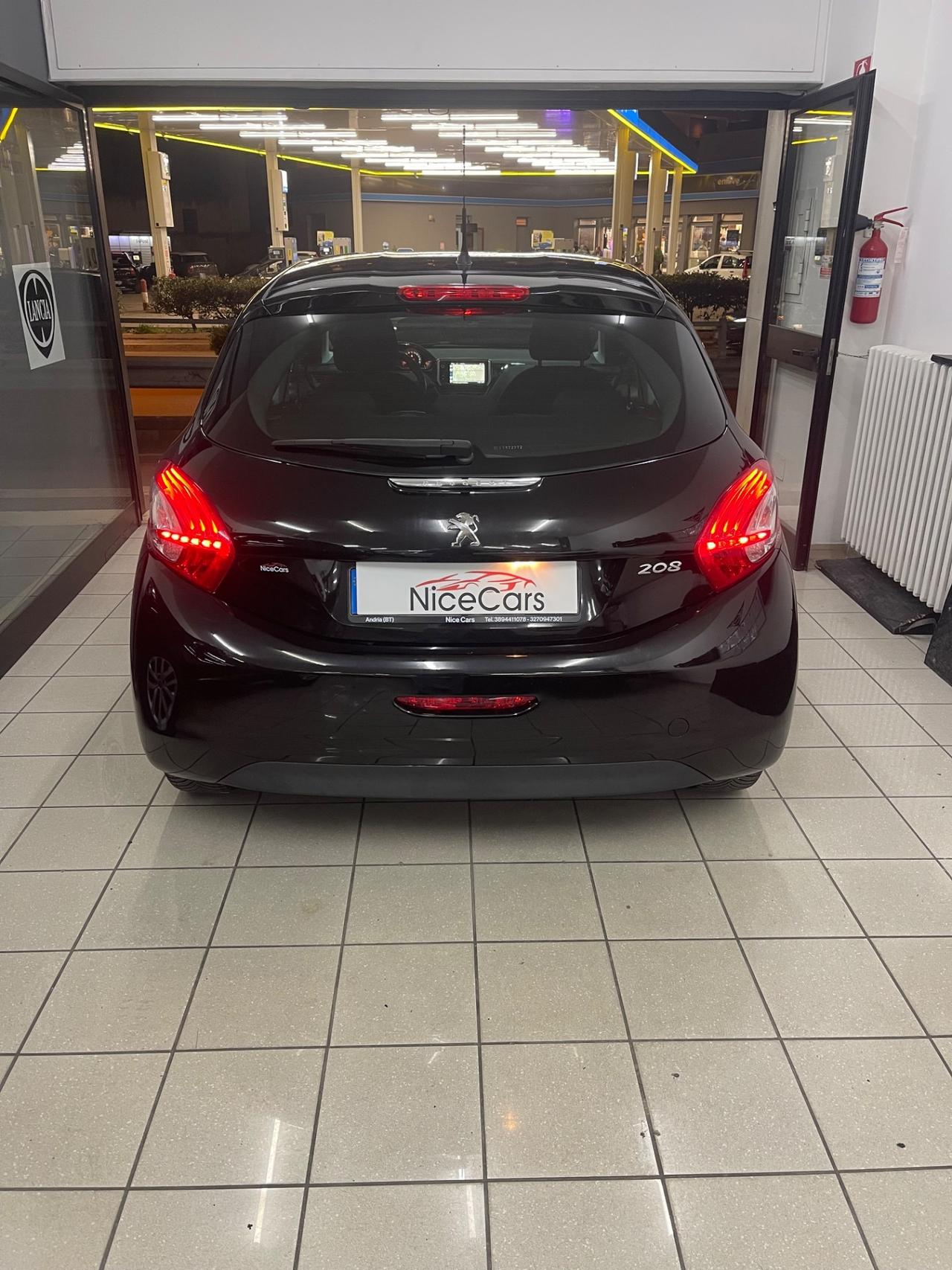 Peugeot 208 1.4 HDi 68 CV 5 porte Active