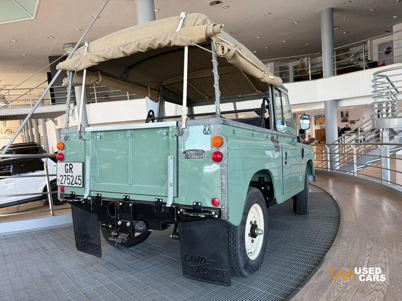 Land Rover 109 Serie III