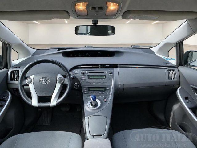 TOYOTA Prius 1.8 Executive