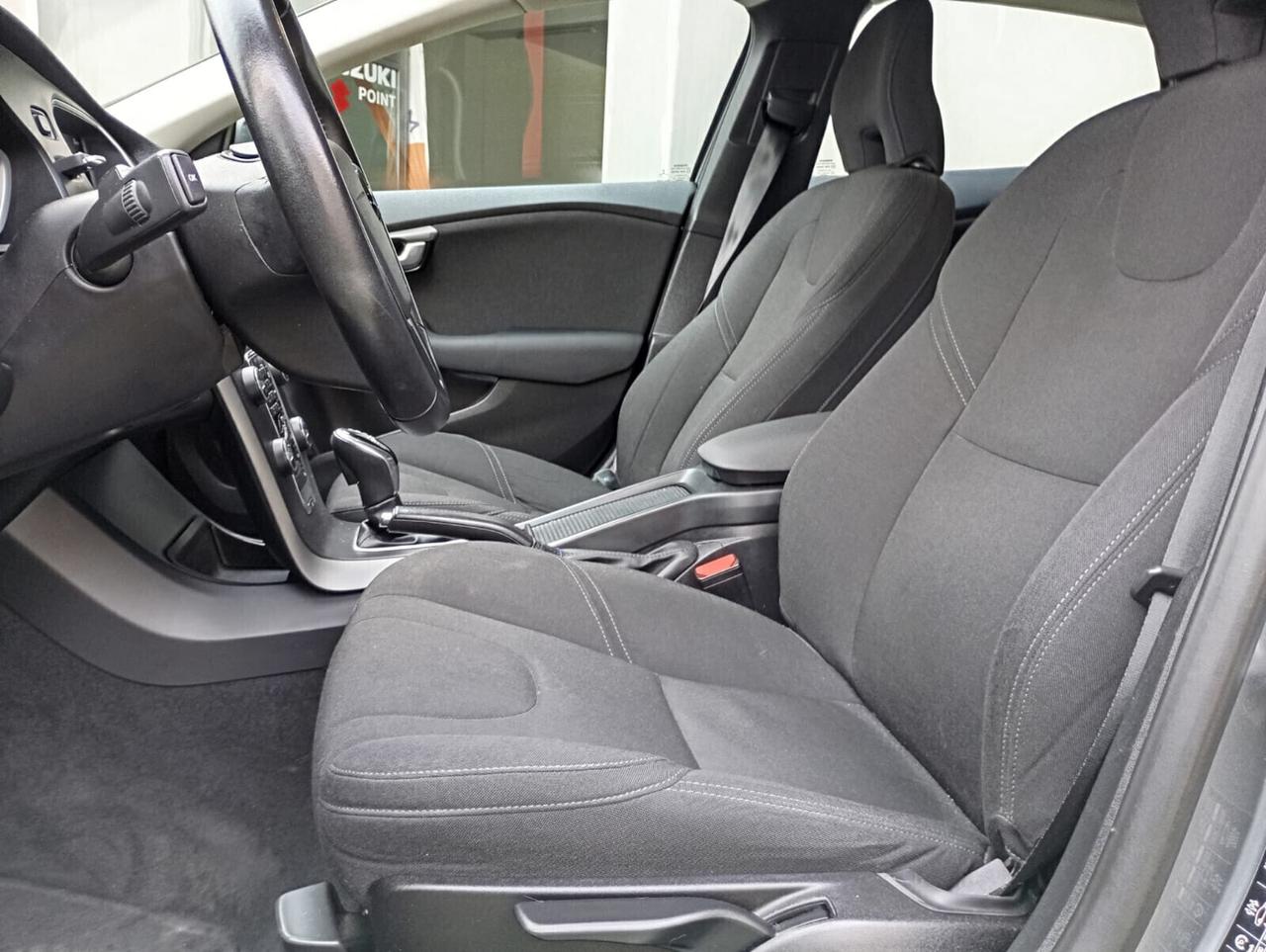 Volvo V40 D2 Geartronic Kinetic 120CV