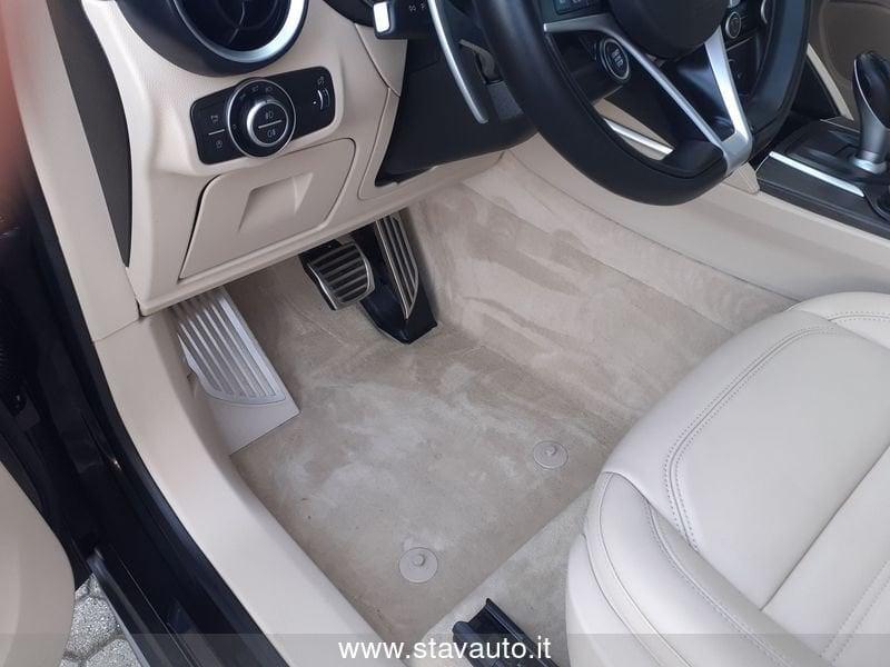 Alfa Romeo Stelvio EXEC 2.2 210